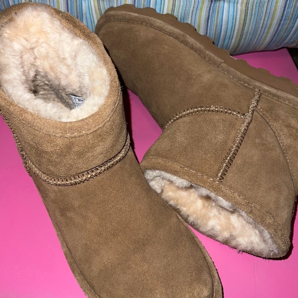 🐻BearPaw Boots 🐻